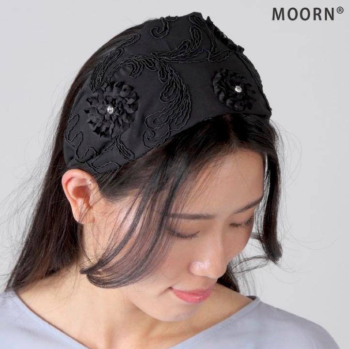 幅広 カチューシャ 花 黒 ヘアバンド ヘッドアクセサリー ヘア