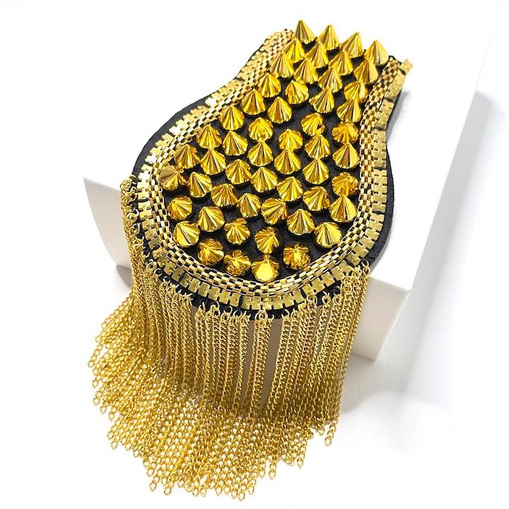 肩章 1個単品売り チェーン付き スタッズ ゴールド 貴族 王子様