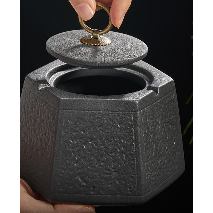 在庫一掃 おしゃれ ふた付き 灰皿 大容量 六角形 はいざら 蓋付き 陶器 ゴミ箱 ダストボックス Www Mindthevoice Be