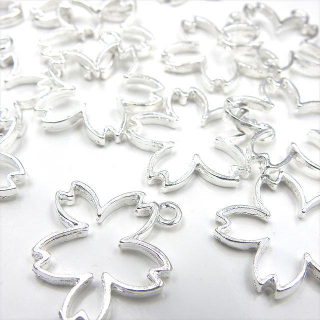 レジン空枠 ホワイトシルバー 1枚 ts29 銀 桜 さくら フラワー