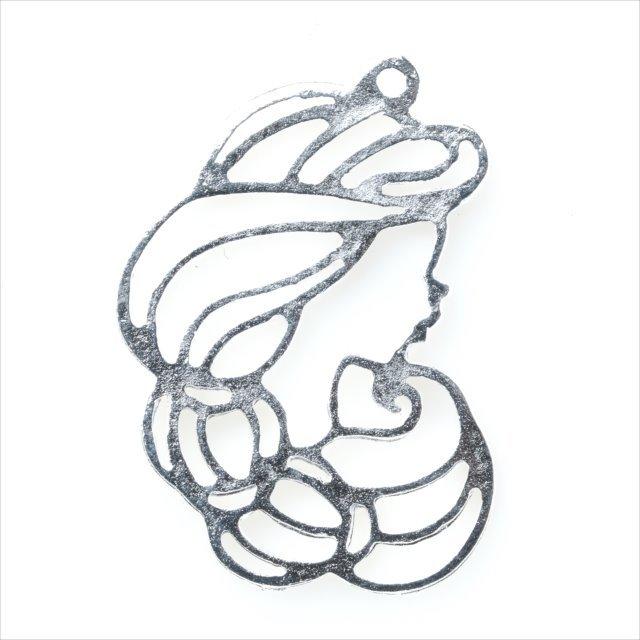 レジン空枠 シルバー 10枚 Ts35 銀 女性 横顔 プリンセス フレーム カン付き レジン アクセサリー パーツ 枠 型枠 モールド チャーム ハンドメイド ピアス 金具 Framet10 S35 アクセサリーパーツのharu雑貨 通販 Yahoo ショッピング