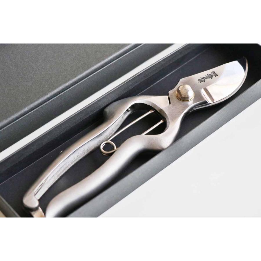 外山刃物 宗家秀久 剪定鋏 ステンレス剪定鋏 YP200S : 鋏屋 - 通販