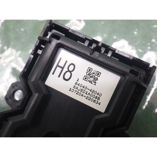 84040-42040 新型RAV4純正 パワーウンドウスイッチ【中古 84040-42040 新型RAV4純正 パワーウンドウスイッチ【中古