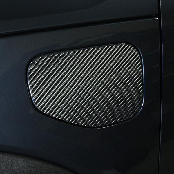 ハセプロ マジカルカーボン 充電側EVリッド ボルボ XC40 T5 2020.8〜ブラック （CFVO-4）