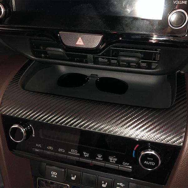 ヤリスクロス 10系 センターパネル カーボン調シート マジカルアートレザー ハセプロ トヨタ Lc Cpt8 ハセプロ公式ヤフーショッピング店 通販 Yahoo ショッピング