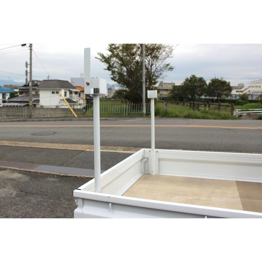 うま次郎専用ストッパー　左サイド用（助手席側）資材の固定に |  | 04