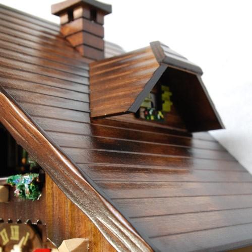 ドイツ森の時計 クォーツ式山小屋鳩時計 バンビの山小屋472QMT : 鳩