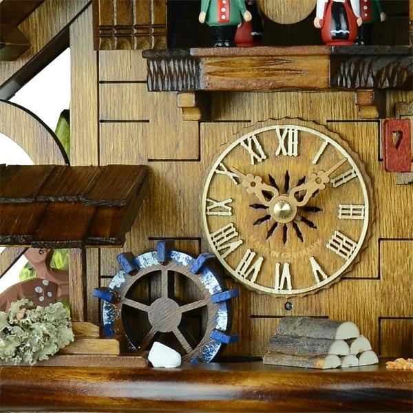 ドイツ森の時計 クォーツ式山小屋鳩時計 木こりのお仕事4927QMT : 鳩