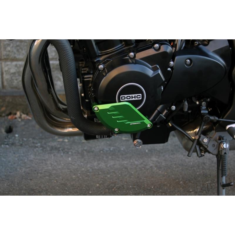 バイク 外装 エスエスケイ スピードラ SSKSPEEDRA ジェネレーターカバー グリーン Z900RS CAFE AEKKA01LGN 取寄品 セールの画像