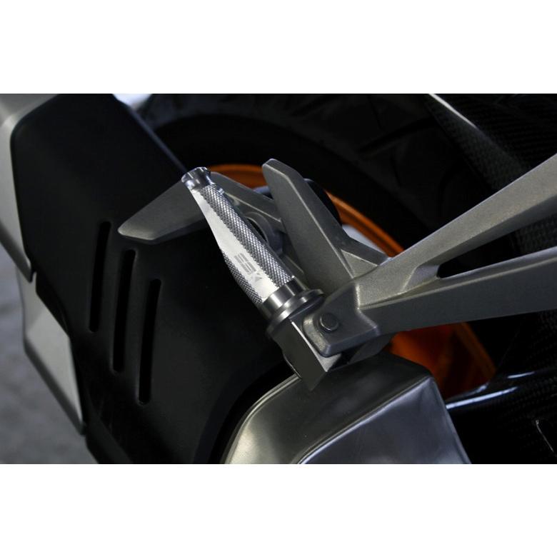 エスエスケイ スピードラ SSKSPEEDRA アルミ削タンデムステップ レーシング パッセンジャー用 取付部カラー:ブラック ステップバーカラー:ブラック 取寄品