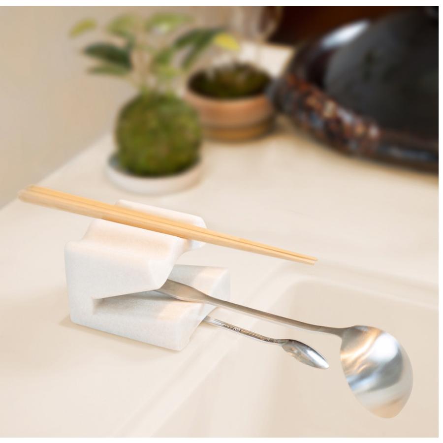 神・置 (お玉 菜箸 スプーンなどを清潔に置くことができる）1/15 テレビ朝日「羽鳥慎一モーニングショー」で紹介 |  | 03