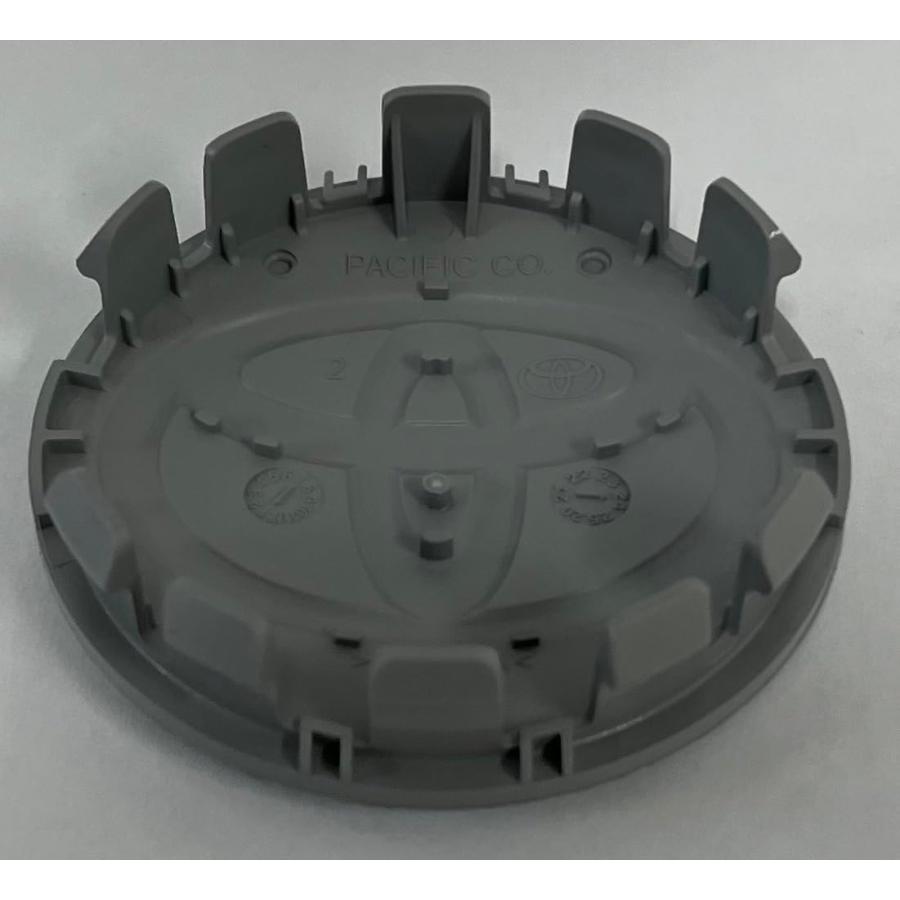 Satoshi【即購入ＯＫ】 Amazon | TOYOTA (トヨタ) 純正部品 ORNAMENT SUB-ASSY WHEEL