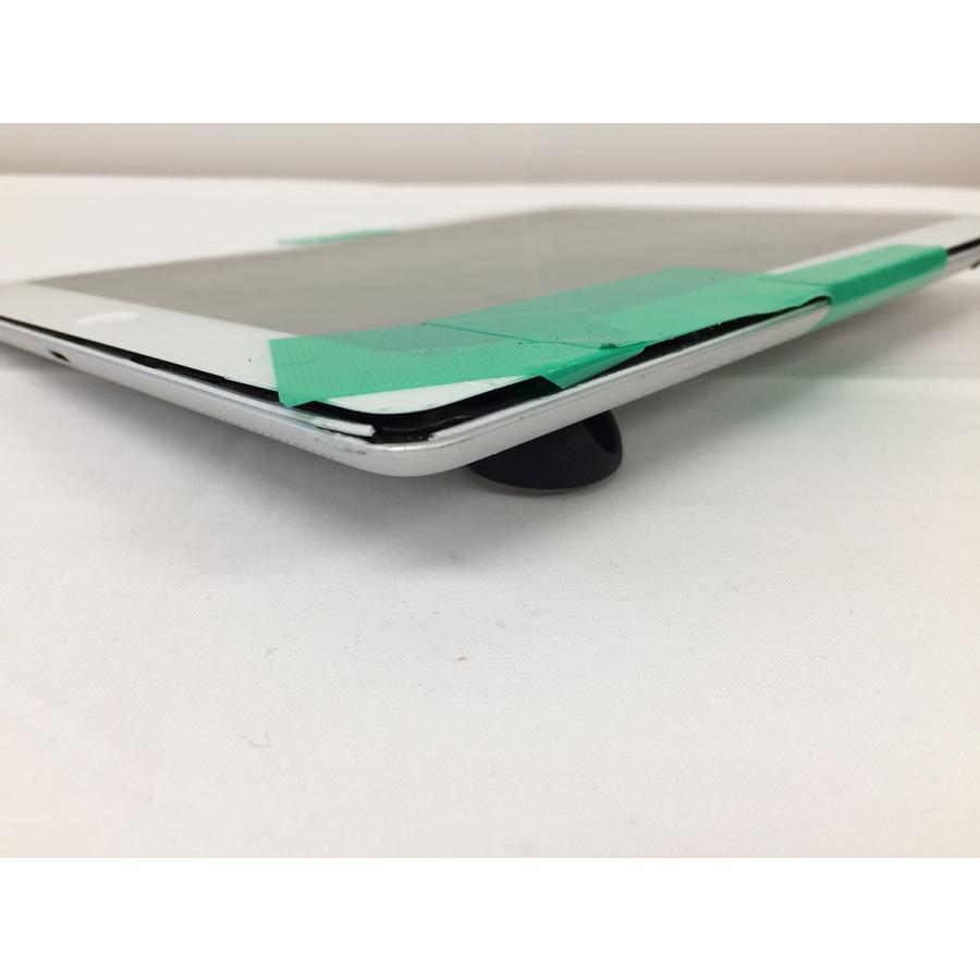 ジャンク□iPad 第四世代☆起動・通電せず☆基盤無し☆部品取り