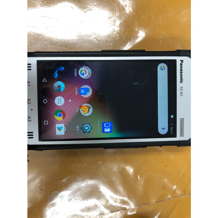 中古□Panasonic TOUGHPAD FZ-N1 au版☆FZ-N1CKLAAZJ☆本体のみ☆画面