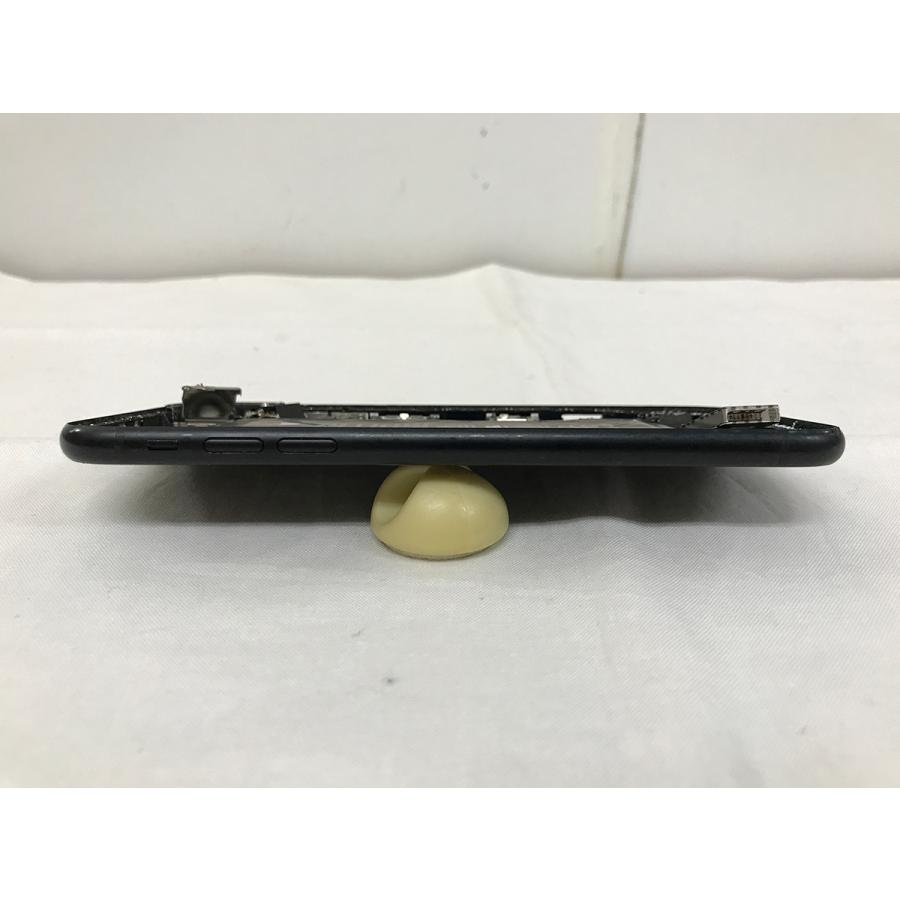 ジャンク□iPhone XR☆液晶パネル、ロジックボード無☆起動せず☆破損