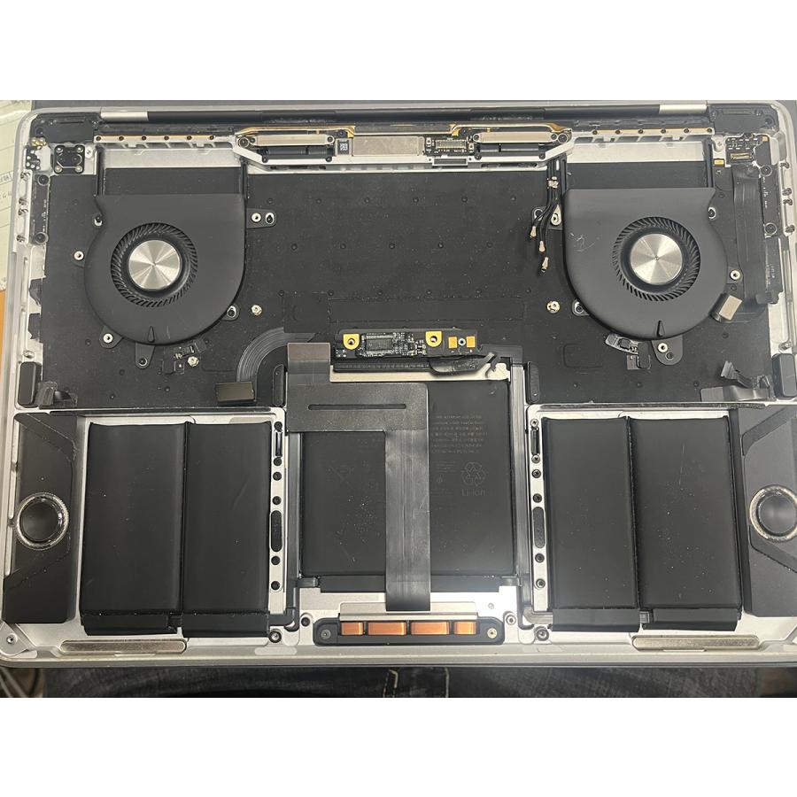 MacBook Pro 2017 13インチ ジャンク 起動不可 A1706 ジャンク□13
