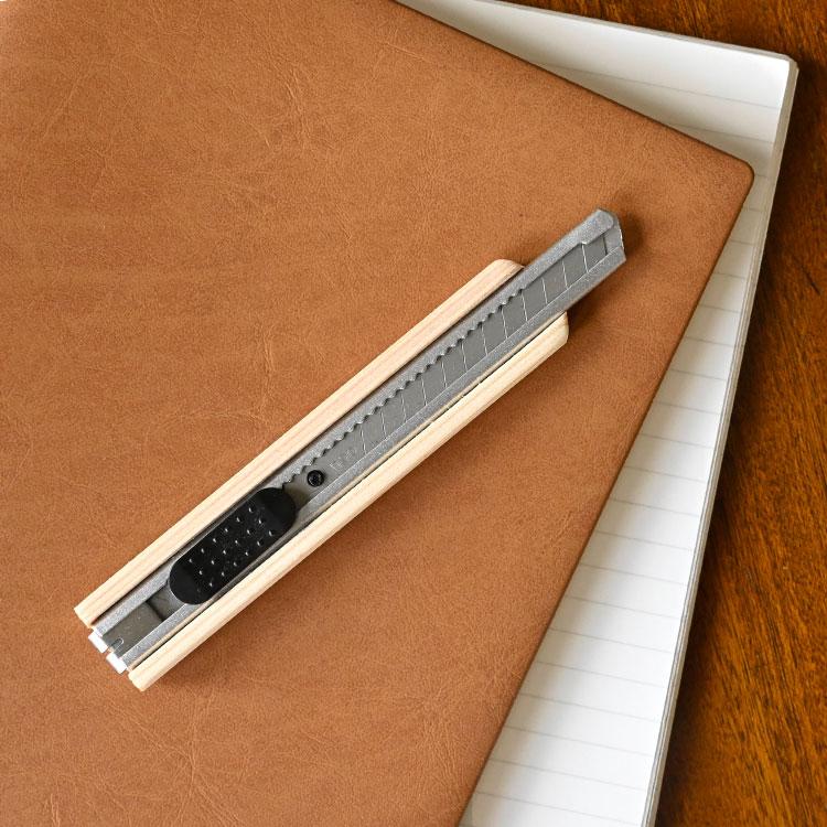 檜 カッターナイフ 木製 おしゃれ Cypress Japan 文房具 カッター 無垢