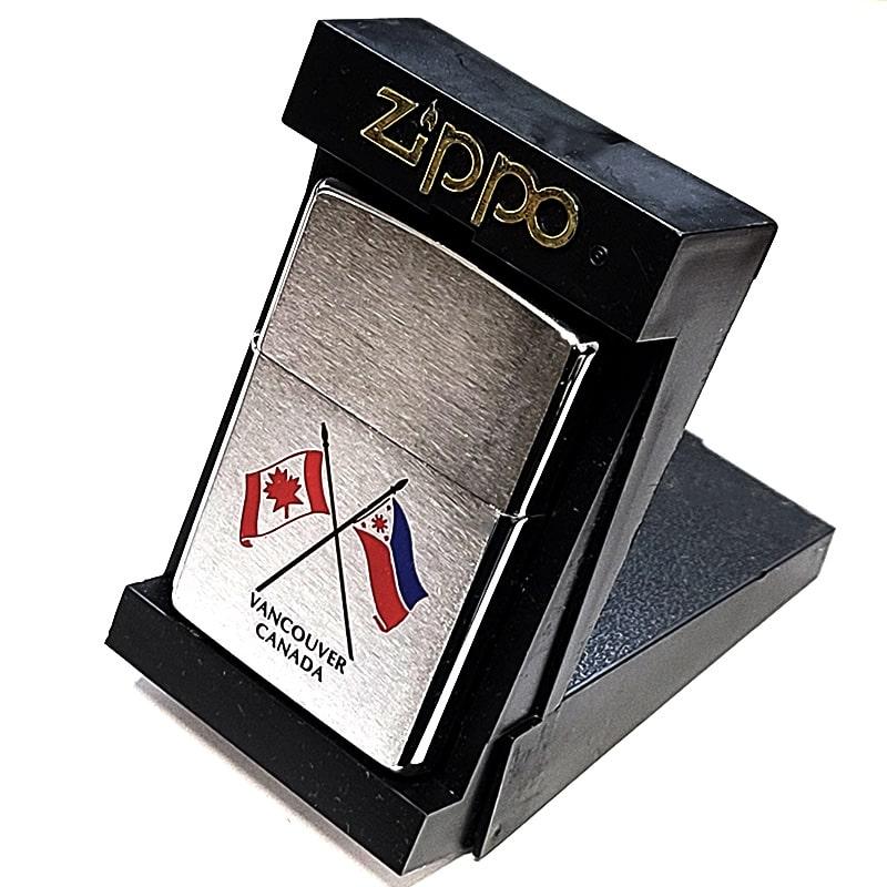 ZIPPO（ジッポー） ライター 絶版 レア 1998年製 ジッポ 国旗 カナダ製
