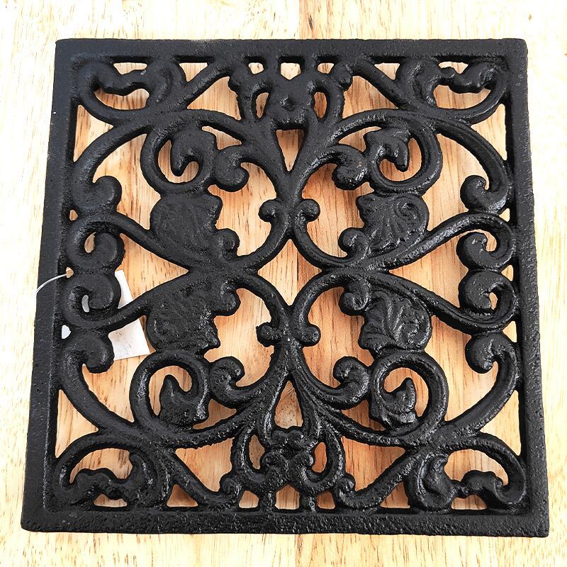 vintageフランス アンティーク アイアントリベット ヴィンテージ 鍋敷き フランス アンティーク ヴィンテージ 鍋敷き トリベット 鋳物