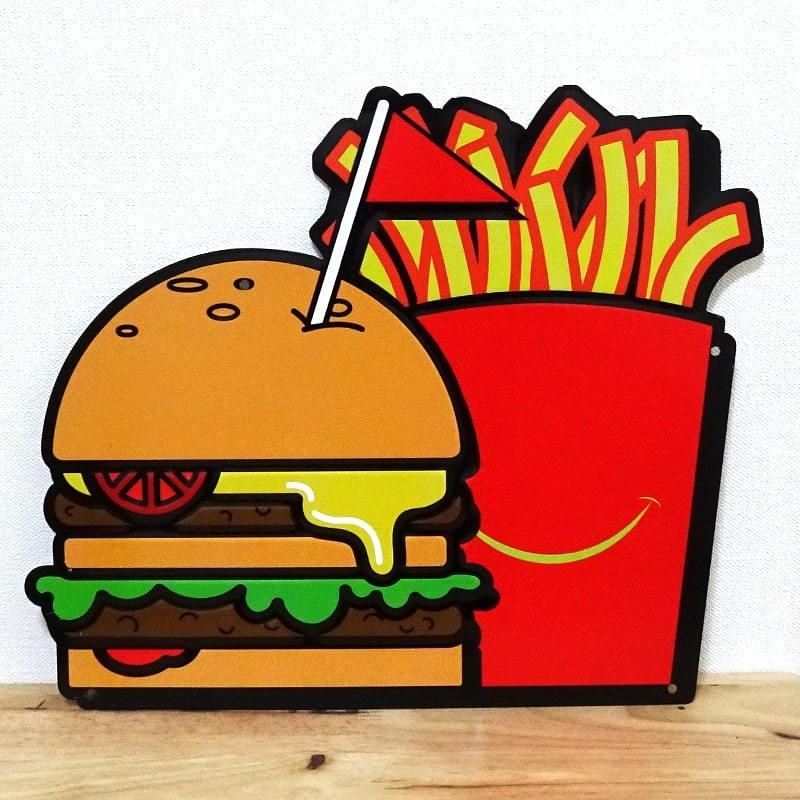 ブリキ看板 ハンバーガー フライドポテト アンティーク エンボスプレート Happy Junk Set ビンテージ かわいい ジャンクフード Mp14 Zippoタバコケース喫煙具のハヤミ 通販 Yahoo ショッピング