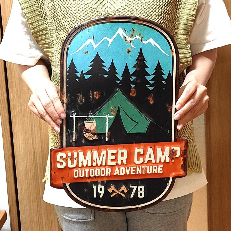 アメリカン レトロ ブリキ看板 アンティーク SUMMER CAMP ADVENTURE
