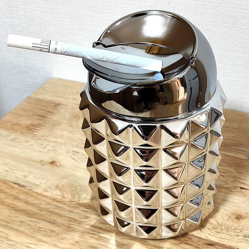 灰皿 スタッズ ドームアッシュトレイ タバコ 蓋つき 卓上 喫煙具