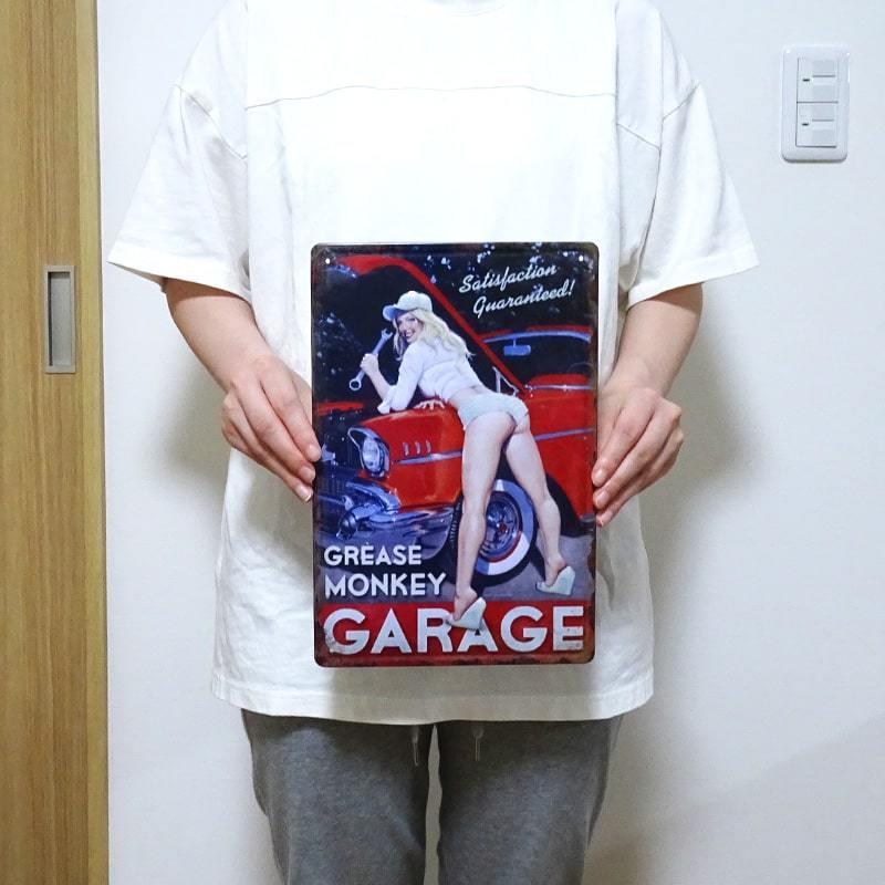 Garage ブリキ看板 ガレージ セクシー おしゃれ 車 アンティーク Garage ブリキ看板 ガレージ セクシー おしゃれ 車 アンティーク