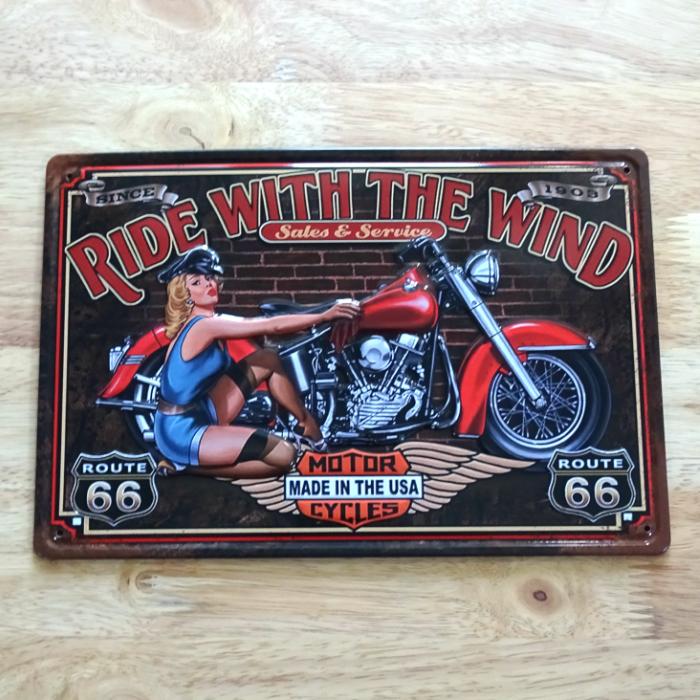 アメリカン ブリキ看板 Ride Wiht Wind セクシー バイク プレート 壁飾り ビンテージ 雑貨 インテリア 可愛い かわいい かっこいい サーファー カフェ 店舗 Z262 Zippoタバコケース喫煙具のハヤミ 通販 Yahoo ショッピング