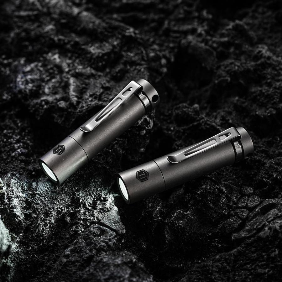 KeyUnity KF04 ミニライト キーホルダーライト チタン合金製 単4電池付属 超軽量29g_6