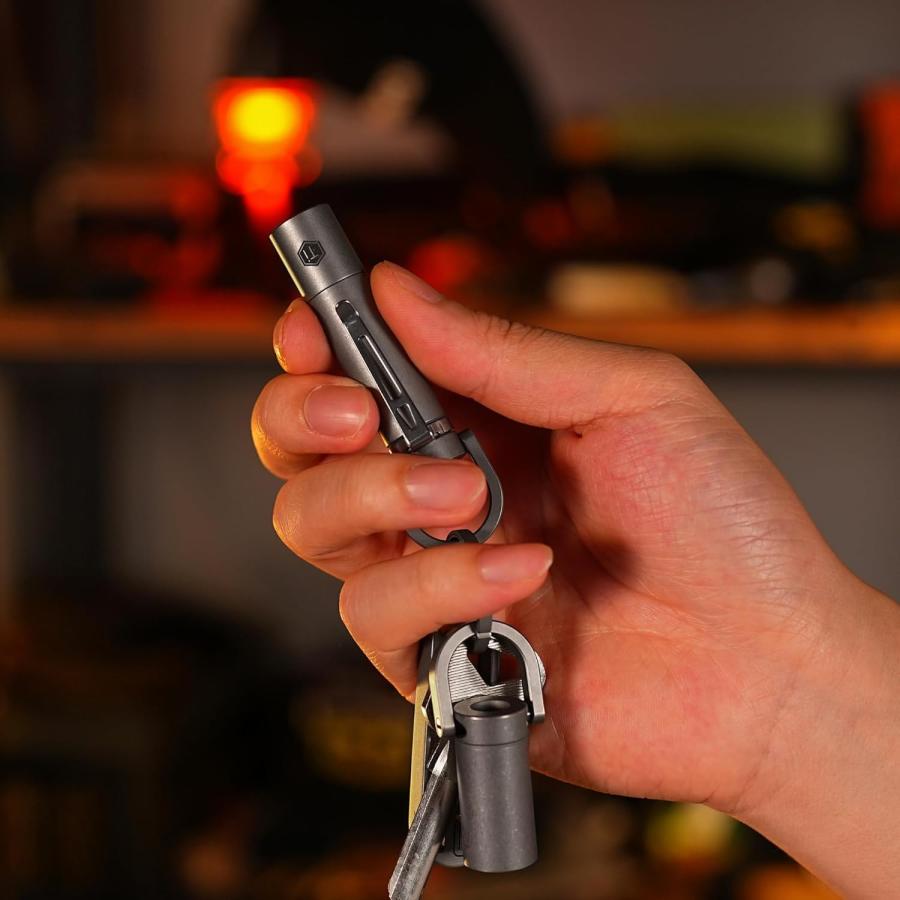 KeyUnity KF04 ミニライト キーホルダーライト チタン合金製 単4電池付属 超軽量29g_8