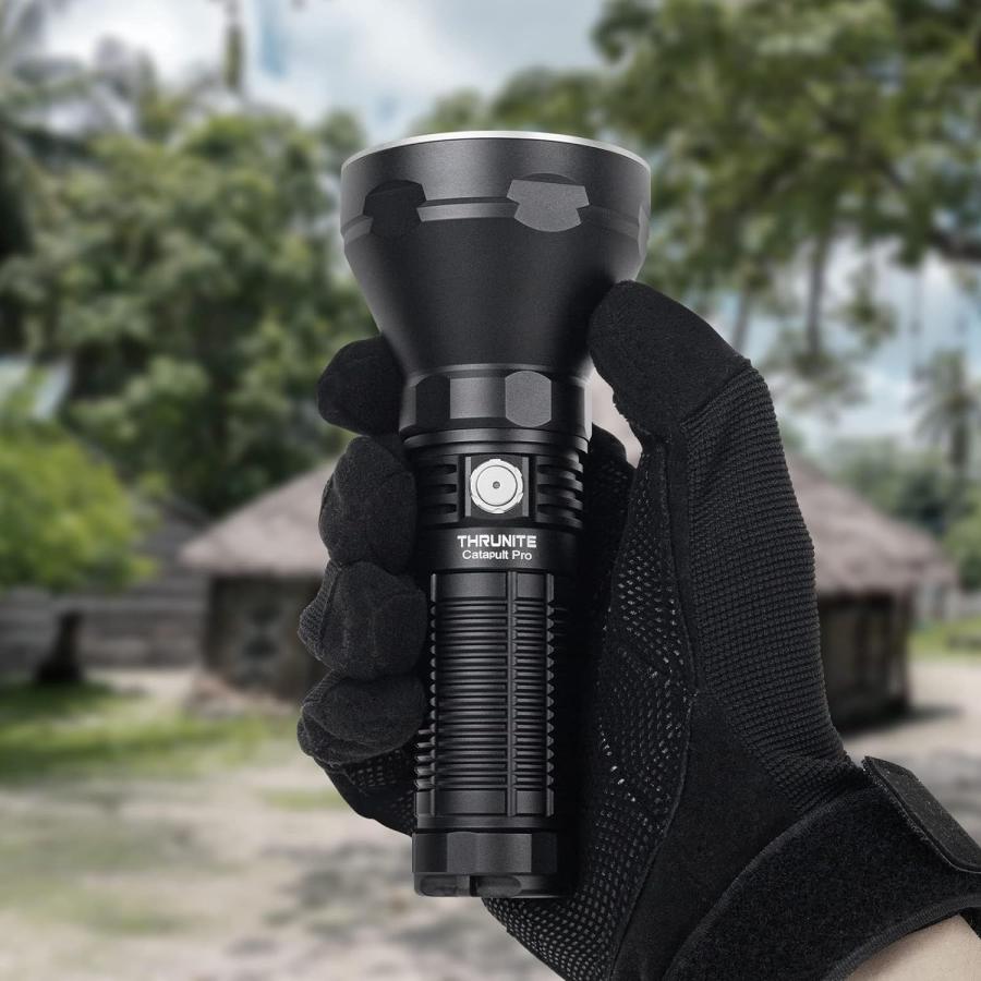 THRUNITE Catapult Pro 「新品未使用」 ThruNite Catapult PRO review | Long range flashlight with