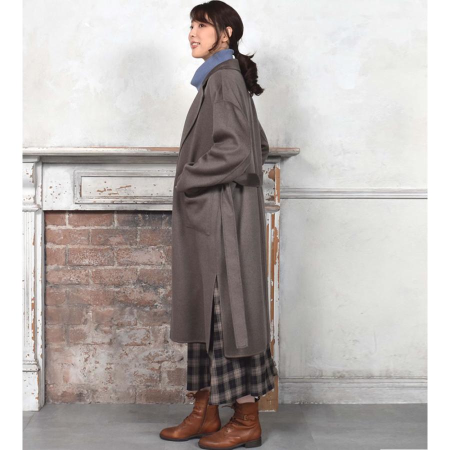 未使用級 AKRIS カシミヤ100% ダブルフェイス ベルテッドコート 未使用級 AKRIS カシミヤ100% ダブルフェイス ベルテッドコート