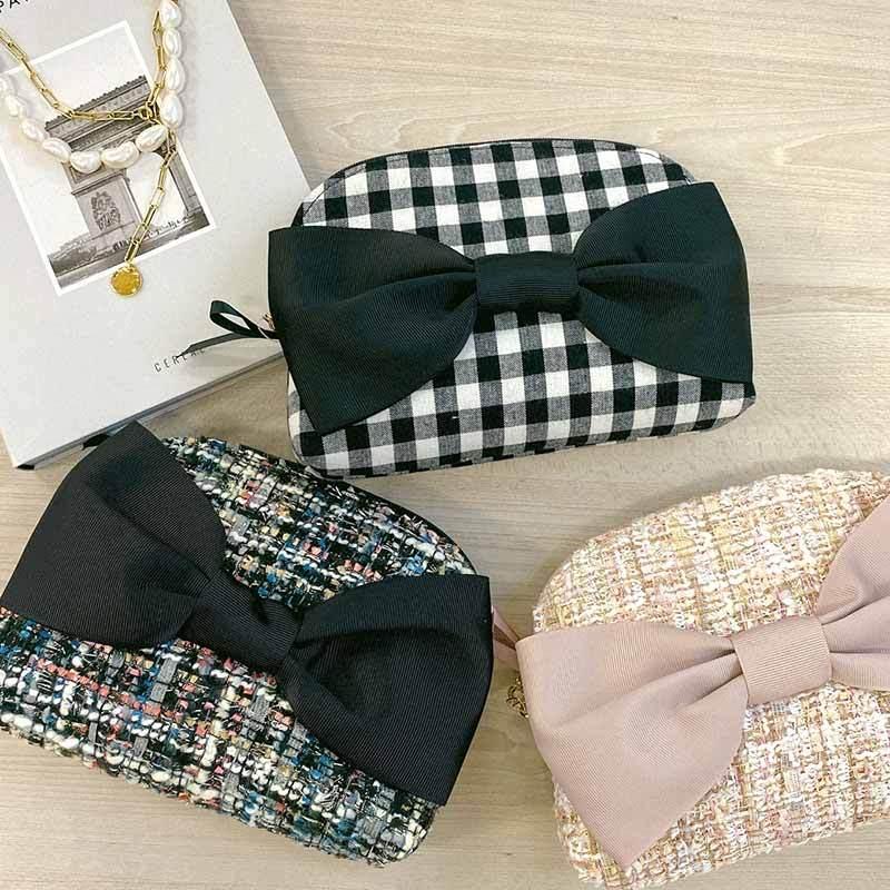 ポーチ 小物入れ 化粧ポーチ メイクポーチ リボン ポーチ 小物入れ プレゼント ヘイニ 送料無料 Bow ボウ Bow バッグミュージアム Hayni 通販 Yahoo ショッピング