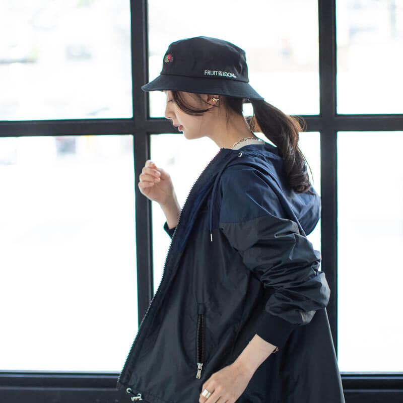 黒いロゴ入りバケットハット FRUIT OF THE LOOM（フルーツオブザルーム） ＼在庫限り／レディース