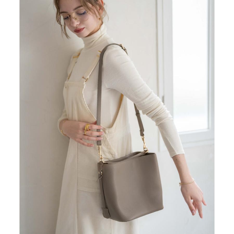 HAYNI（ヘイニ） 爆買 Akaneさん&HAYNIコラボ 本革 ショルダーバッグ