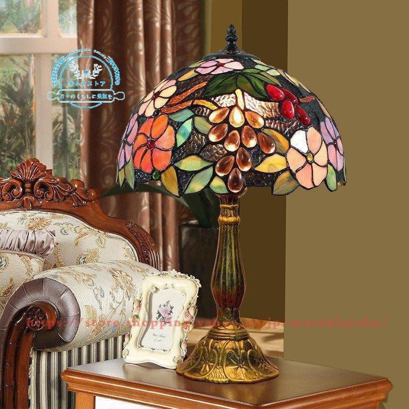 ステンドグラス テーブルランプ 花模様　重厚感あり凄い出来です。 ステンドグラス テーブルランプ 花柄 直径30cm