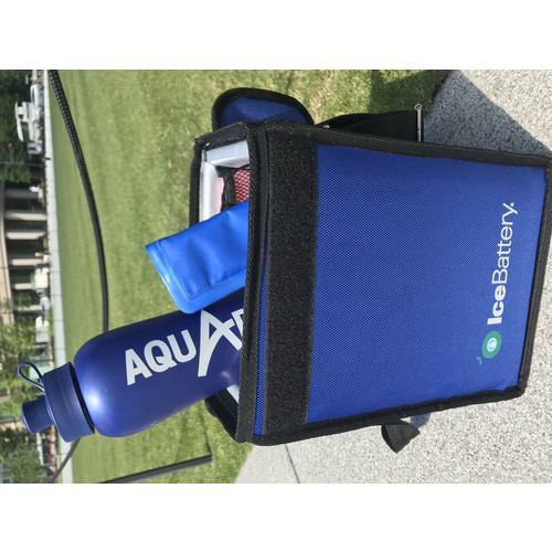 ■【在庫限り】まつうら 保冷バッグ 10℃水分補給 IceBattery(アイスバッテリー)クールバッグ 縦型 保冷剤1枚付き【2067779:0】[店頭受取不可]の画像