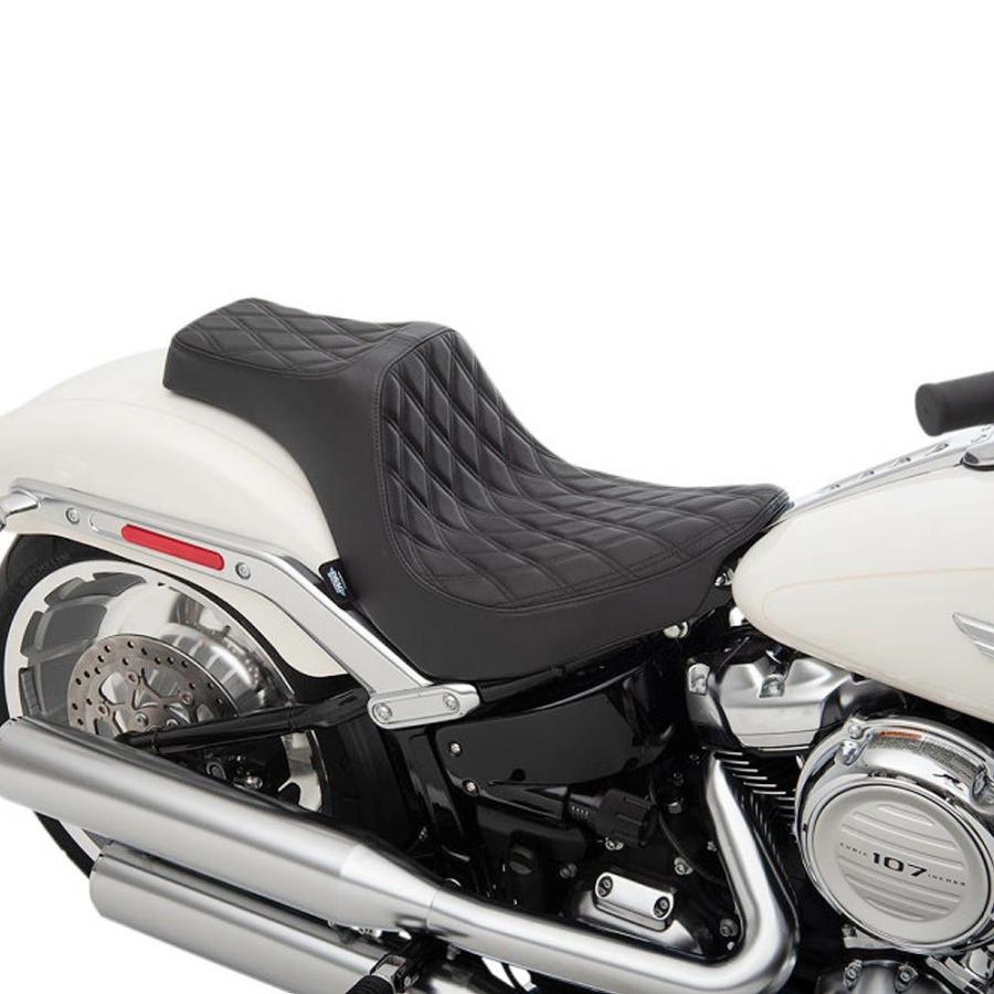 0802-1188:ドラッグスペシャリティーズ PREDATOR IIIシート ダブルダイヤモンドステッチ ブラック