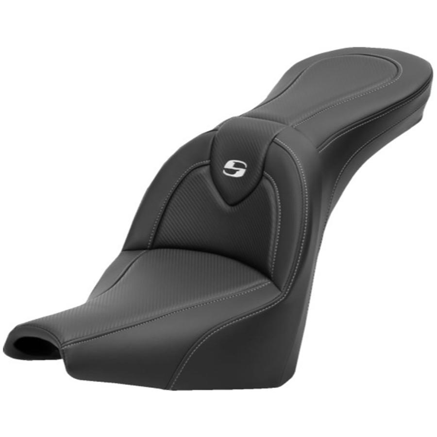 Saddlemen ロードソファ・2UPシート (カーボン柄) ストリートボブ
