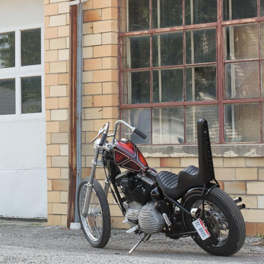 MOTO IRON FRISCOスタイル 2.1ガロン ナロータンク スポーツ MOTO IRON FRISCOスタイル 2.1ガロン ナロータンク スポーツ