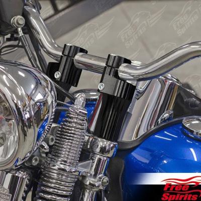 Free Spirits スプリンガー FXSTS用ユニバーサル・ラバーマウント