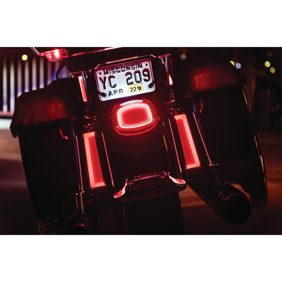 【Kuryakyn】TRACER LEDテールライト ライセンス灯窓付き レッド Kuryakyn レッド