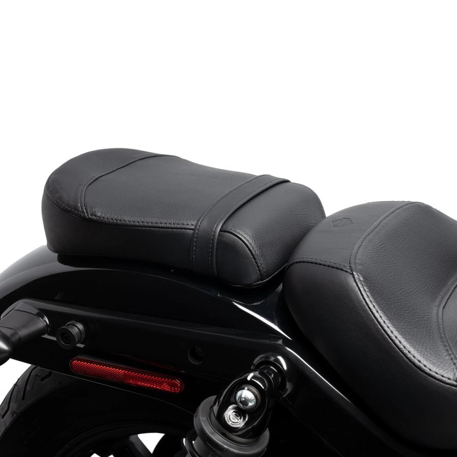 ハーレー純正 サンダウナー パッセンジャーピリオンシート/ナイトスター ハーレー純正 ナイトスター RH975用パッセンジャーピリオンシート サン