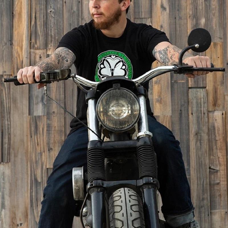 トラッカーハンドルバー TBWプラグ付き クローム 6007-1057 Biltwell