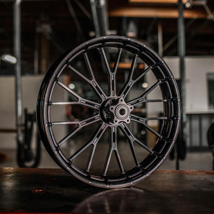 Yスポーク 鍛造ホイール 19x3.25 ブラック アレンネス : HD-PARTS 