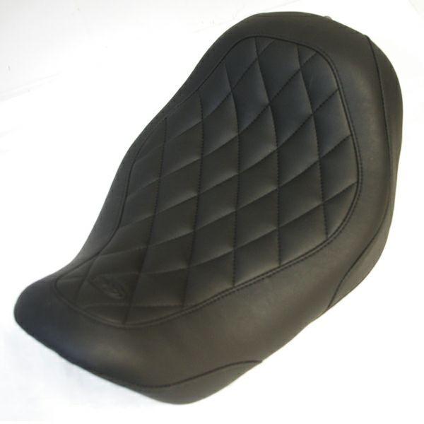 マスタング 76704 Mustang ワイドトリッパー ソロシート ダイアモンド