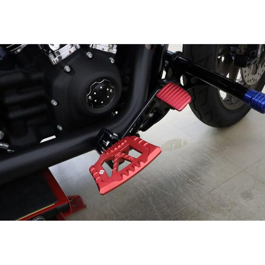 ハーレー M8 ソフテイル リアブレーキレバーキットV2 Aタイプ (レッド