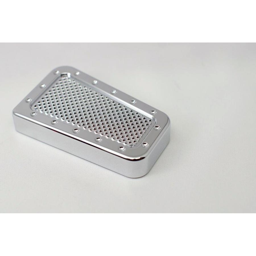 M8ソフテイル ブレイクアウト ワイドブレーキペダル (クローム