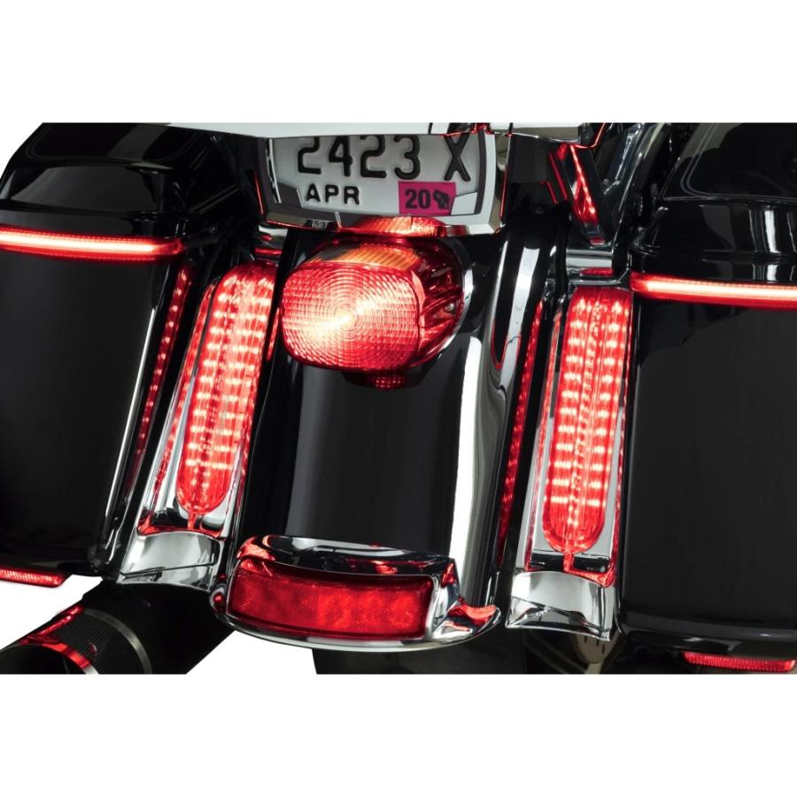 シロ C40002 LEDフィラーパネルライト クローム/クリアレンズ 2014〜2023 FLHT、FLHTCU、FLHTCUL、FLHTK、FLHTKL、FLHR、FLHRC、FLTRU、FLTRKの画像