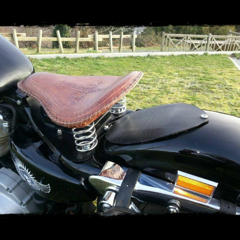 dhカスタム DHC-KIT-SP07-COP スプリングシートキット 2007〜2009 スポーツスター コッパーの画像